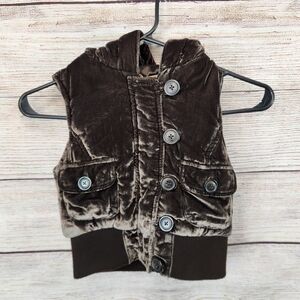 GapKids Children's XS/S Size 4-7 Girls Velvet Brown Vest with Hood Preowned GAP